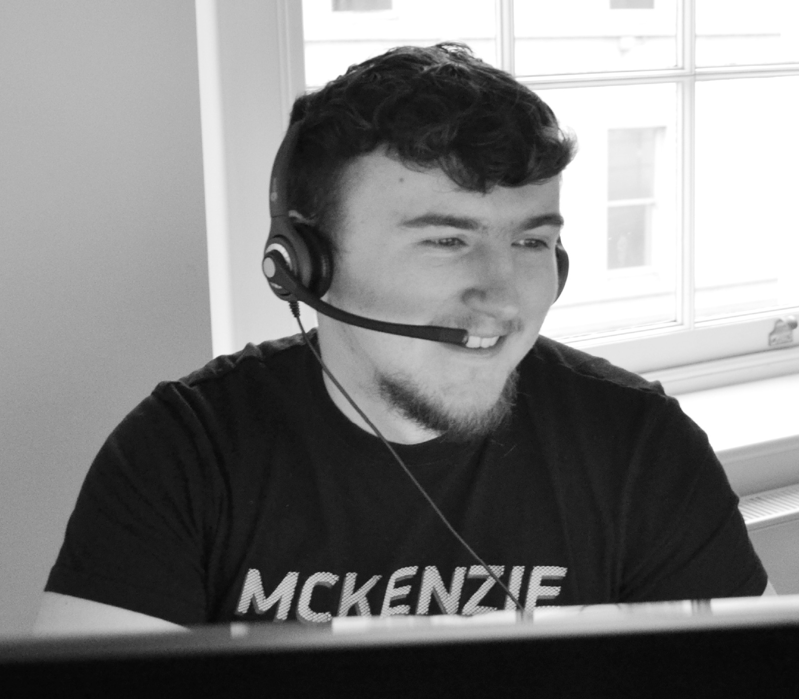 picture of insurance broker Tom who works for protect insurance